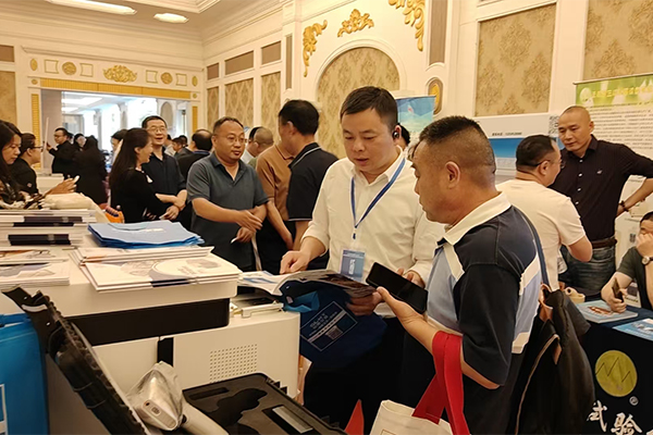 為嘉賓介紹我司優(yōu)質產(chǎn)品